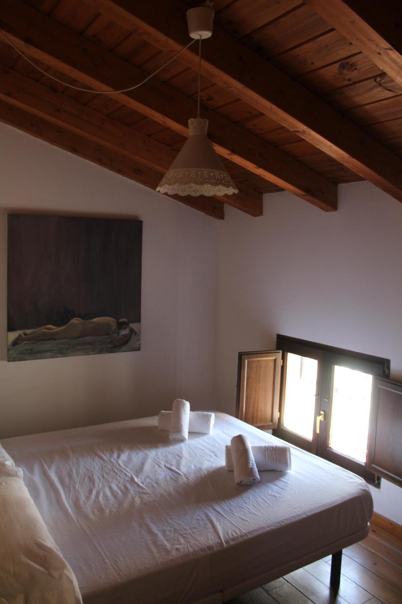 Atico Aires De Gredos Appartement Candeleda Buitenkant foto